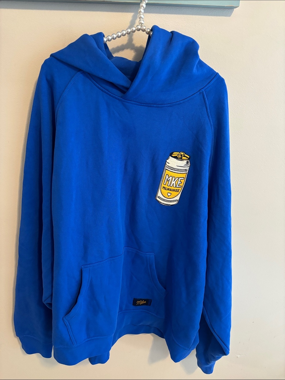 Milwaukee 414 Hoodie Mens XL Blue Graphic Pullover MKE Beer Can Sweatshirt